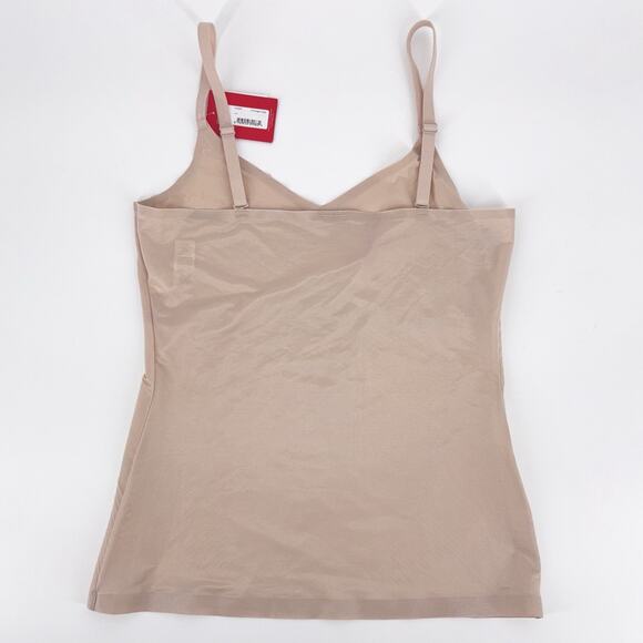NEW SPANX SPANXshape™ Invisible Cami Size Large Champagne Beige Smoothing NWT - Picture 6 of 11